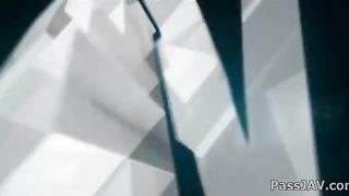 希娜岬被一个玩具她紧阴门取笑