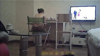 最近很红的91骑士哥应邀双胞胎姐妹花一块玩