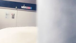 【赵总寻花】门票118，大胸小少妇，狂撕黑丝，倒立口交，各种高难度啪啪姿势，一哥宝座誓要坐稳