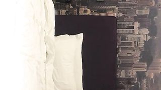 【步宾寻花】洋娃娃般的外围小姐姐，脸蛋精致漂亮，女神温柔可舌吻，性爱细节啪啪完美展示1