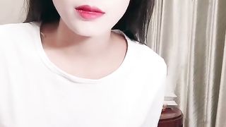 【69堂精品】气质模特身材极品尤物给男友吃屌女上位啪啪