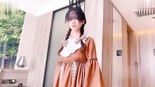 【69堂精品】无良医生欺骗内射我-花季少女的淫乱治疗