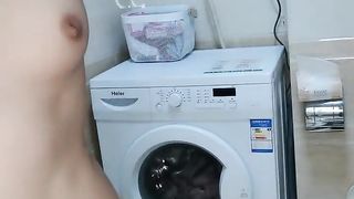 【69免费视频】丝袜美足玩弄小粉乳假阳具搞得好性感