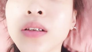 【69免费视频】台湾小表妹换装口爆鸡巴主动骑乘爆草内射