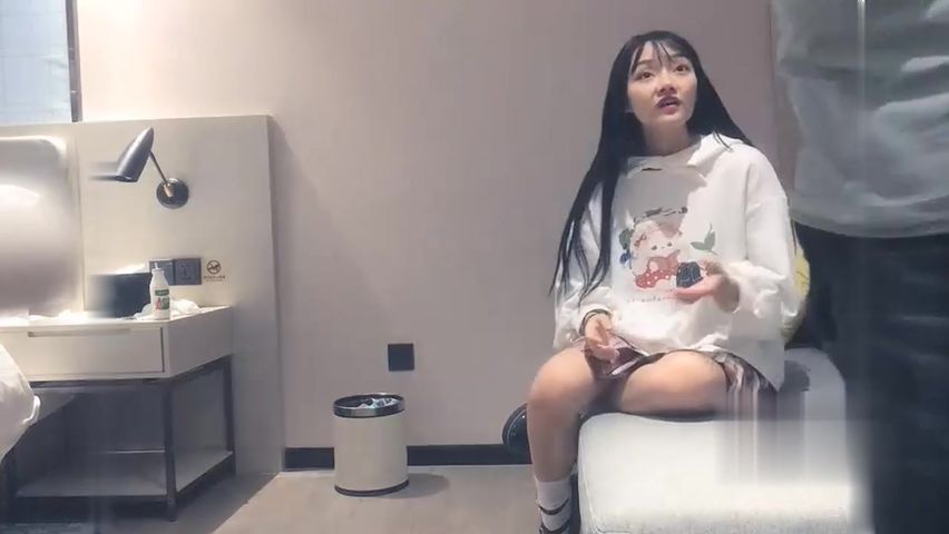 【69免费视频】胖哥探花酒店约操高端外围少女骑乘打桩01