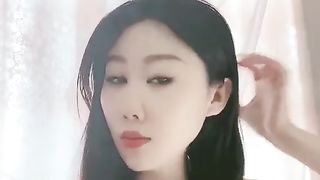 【69堂精品视频】丰满大白屁股模特身材蜜桃臀跳蛋自慰插穴