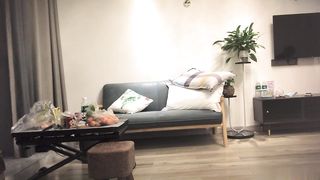 【69堂精品】熟女探花大长腿，C罩杯小伙舌吻调情极致享受