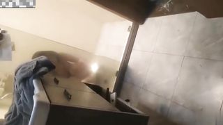 【69堂免费视频】【泄密姐弟乱伦】穿着制服诱惑性冲动的弟弟