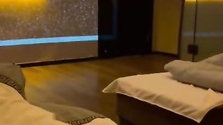 【69堂免费视频】娇小苗条骚妹妹【苏苏】大白天各种路人前露出紫薇啪啪胆量惊人