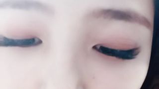 【69堂免费视频】风骚小老板娘露脸在店里跟小哥激情口交大鸡巴