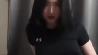 【69堂免费视频】很有气质反差婊美女 李智敏 被渣男前男友流出