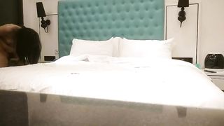 【69堂免费视频】推到扒掉内裤舔逼  镜头前吃屌抬腿爆插 大白肥臀操的抖动