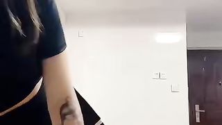 【69堂免费视频】高跟黑丝御姐、这脸蛋好招人喜欢 就中意她