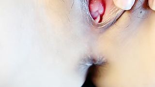 【69堂免费视频】小哥哥跟他的骚妹子，全程露脸黑丝情趣漏着骚奶子