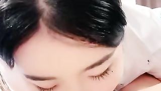 【69堂免费视频】极品车模下海！制服诱惑小骚货！