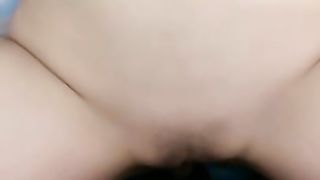 【69堂免费视频】给大哥温柔的舔弄大鸡巴，多体位无套爆草呻吟可射