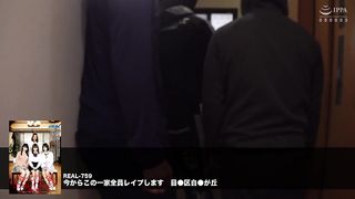 【69堂免费视频】而且，令人惊讶的是，迷你裙和内裤完全可见！我被邀请了