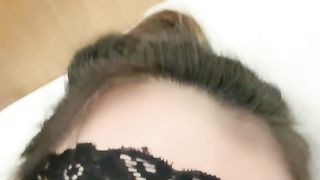 【69堂免费视频】发骚的小少妇酒店约啪小哥大秀直播啪啪，口交大鸡巴让小哥舔逼浪叫呻吟好刺激