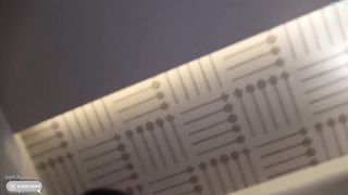 【69堂免费视频】娇小美女在涩○万圣节展示她的角色扮演。一起_喝酒并进行三人狂欢