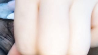 【69堂免费视频】小美眉野外自慰露出