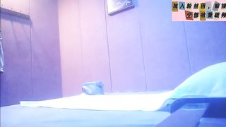 【69堂免费视频】舔逼小伙爆操38岁良家美技师