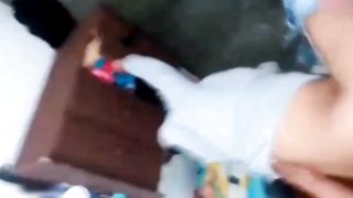 【69堂免费视频】可爱小女儿，父亲的小棉袄，十分喜欢吃粑粑鸡巴，被无套破处