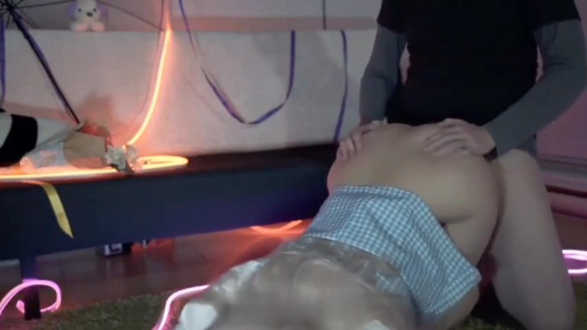 【69堂免费视频】爱丽丝梦游仙境，全方位提供服务