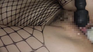 【69堂免费视频】为了保护我的儿子和丈夫，我今天要进行两洞和解……一个真正的素人妻子，因为想到了自己有戴绿帽子癖的丈夫而未经允许来和解