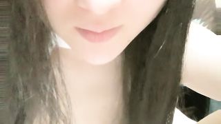 【69堂免费视频】我的变态女友！护士情趣装小骚货！喜欢被舔逼