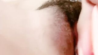 【69堂免费视频】舔弄吃吊一脸享受，主动骑乘位插穴