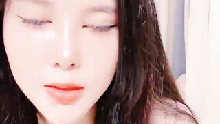 【69堂免费视频】深喉插嘴足交，骑乘位打桩机