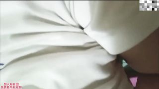 【69堂免费视频】46岁妈妈的肥逼，我替爸爸爱你