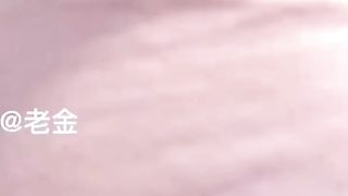 【69堂免费视频】广西真实母子乱伦，禽兽儿子下药强草亲妈，妈妈太宠儿子了