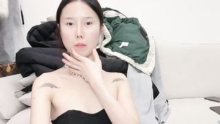 【69堂免费视频】气质尤物性感女神！贤惠美女直播大秀日常，超长记录4小时淫荡对白