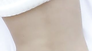 【69堂免费视频】等男主来了收费房，细腰美腿兔兔内裤