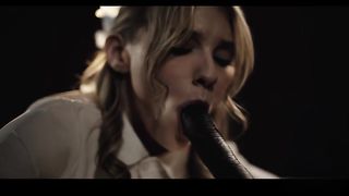 【69堂免费视频】不小心滑进了妹妹的小屁眼