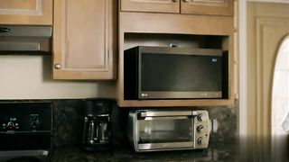 【69堂免费视频】肮脏的爆乳婊子沾满我的热液