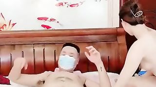 【69堂免费视频】69吃鸡舔逼 被两小哥哥各种姿势轮流输出