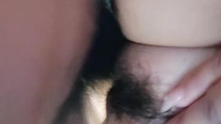 【69堂免费视频】让小哥压在身下无套抽插，浪叫呻吟不止射好多