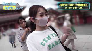 【69堂免费视频】他被要求在双臂被束缚的情况下吃掉高速活塞。巡失去了理智