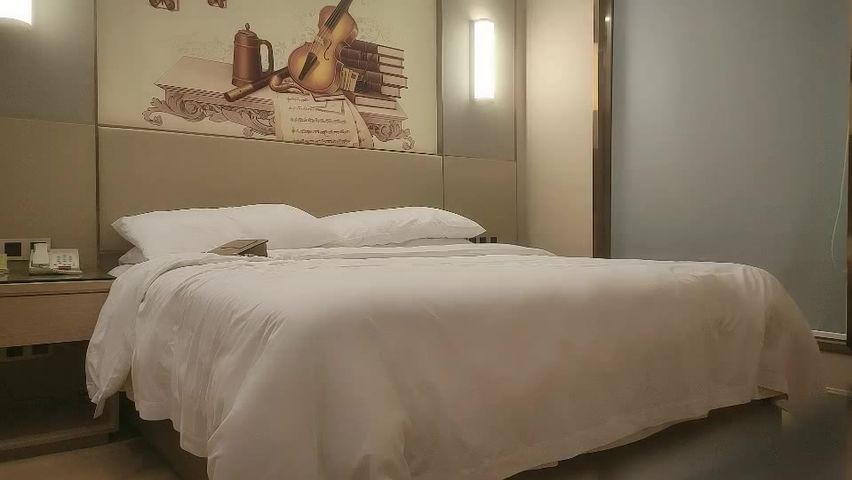 【69堂免费视频】返场跳爵士舞的兼职女神 背着男朋友出来做 万众期待 人气爆棚 极品尤物