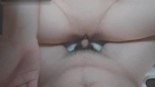 【69堂免费视频】欠調教的小母狗每天最期待的就是主人的精液，插人家的小穴時要牽著人家唷_DeWatermark