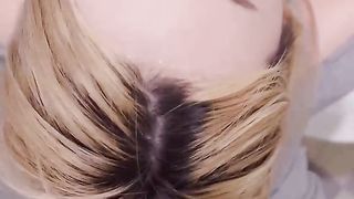 【69堂免费视频】露脸性爱私拍_吃完晚餐还想吃鸡巴就到厕所解决了应该没让朋友等太久_DeWatermark