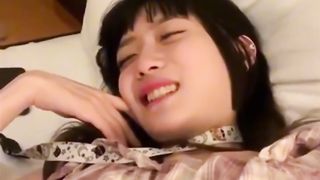 【69堂免费视频】高颜清纯大奶美眉吃鸡啪啪_屁屁好漂亮肛交_不行_不戴套好不好我容易出来_我不射进去_被操的表情很舒坦_DeWaterma