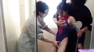 【69堂免费视频】淫荡女超人为解救朋友 被强操轮番凌辱