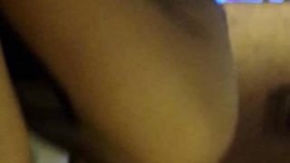 【69堂免费视频】女友逃课跑来和我做爱感动