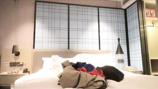 【69堂免费视频】约了个气质高颜值美女啪啪，舌吻调情洗完澡开干上位骑坐侧入猛操