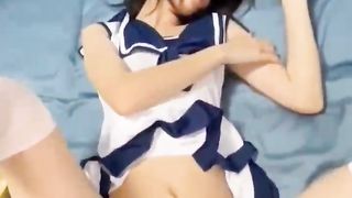 【69堂免费视频】无套猛插包养大一母狗学生妹，一放学穿着校服就来挨操了，毛都没长齐