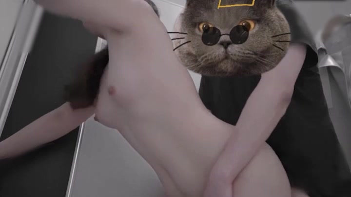 【69堂免费视频】极品美少妇_主人的任务厕所露出，白虎美穴厕所大屌插入，叫声诱人响彻整个厕所！