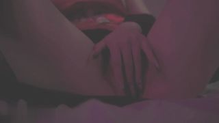 【69堂免费视频】春梦了无痕 书中自有嫩穴出